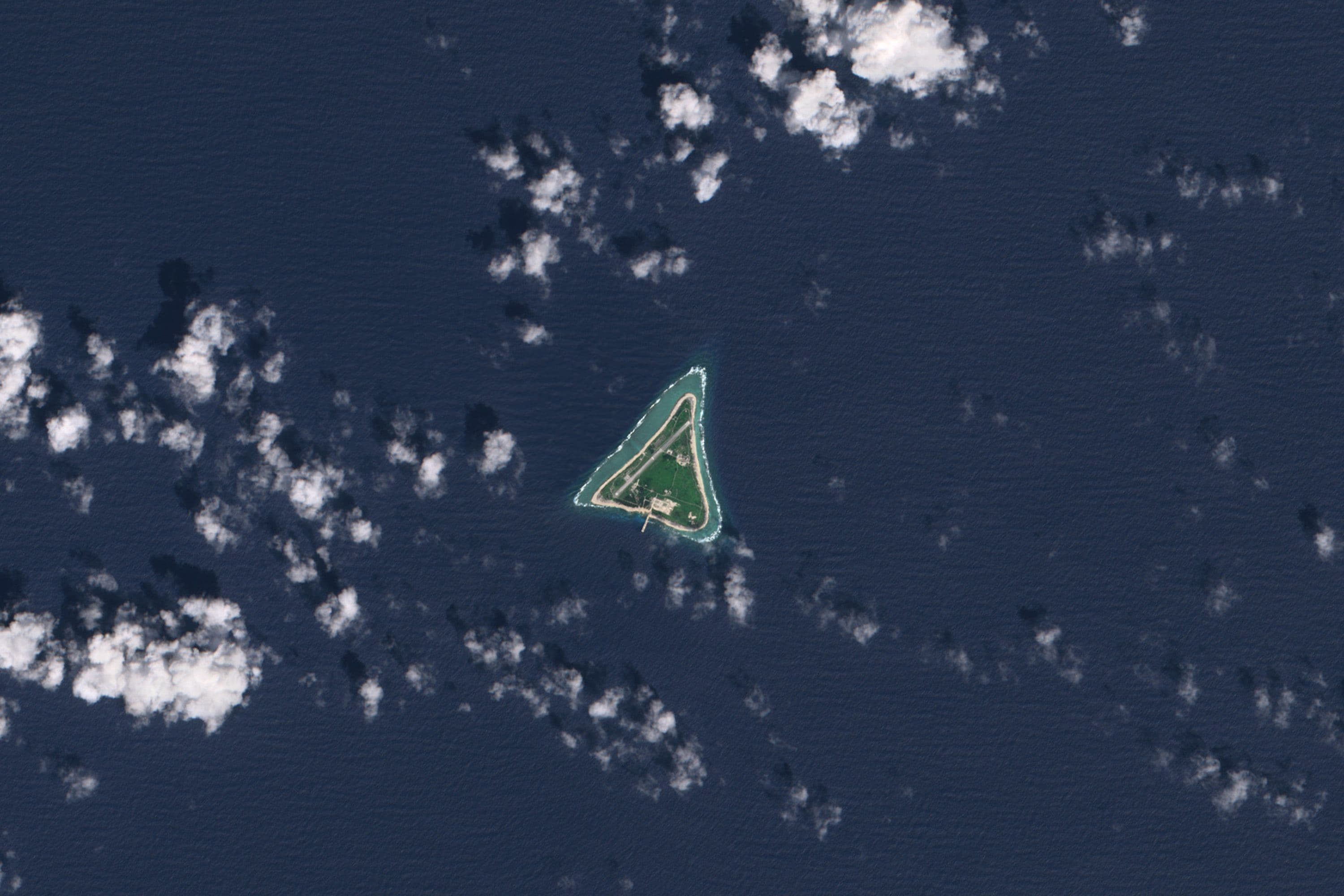 Japan Drills 6,000 Meters Into the Pacific to Break Free From China's Rare Earth Grip