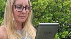 Amazon Cuts Support for Classic Kindles, Leaving Loyal Readers Frustrated