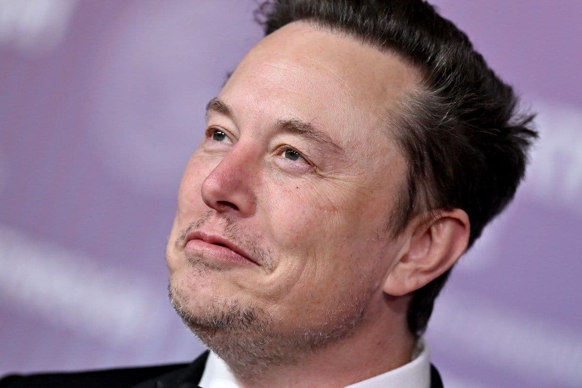 Anthropic Dominates Private Markets While SpaceX's IPO Threatens to Steal the Spotlight
