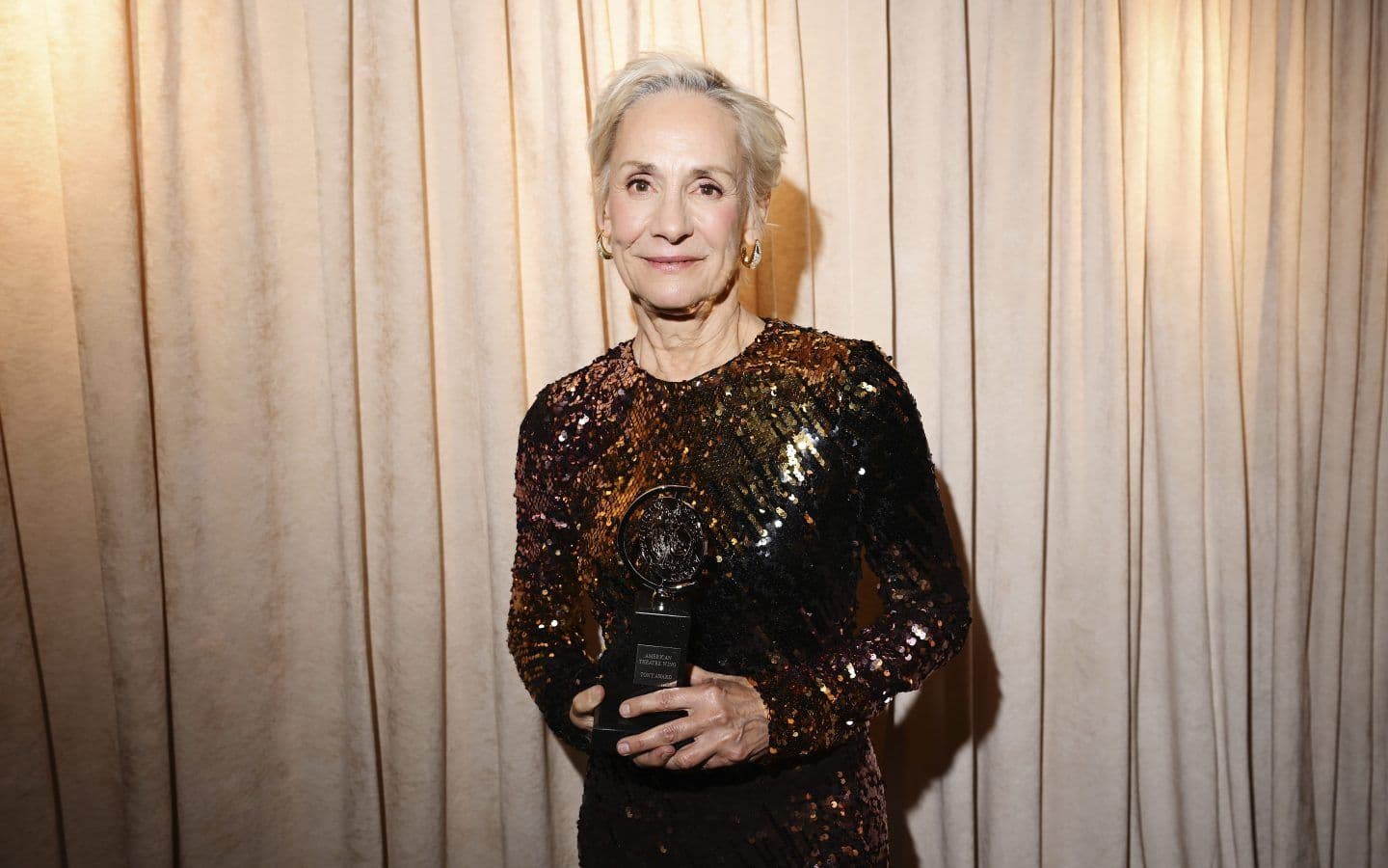 Laurie Metcalf's Remarkable Run: Three Tonys and a Triple Emmy Nomination
