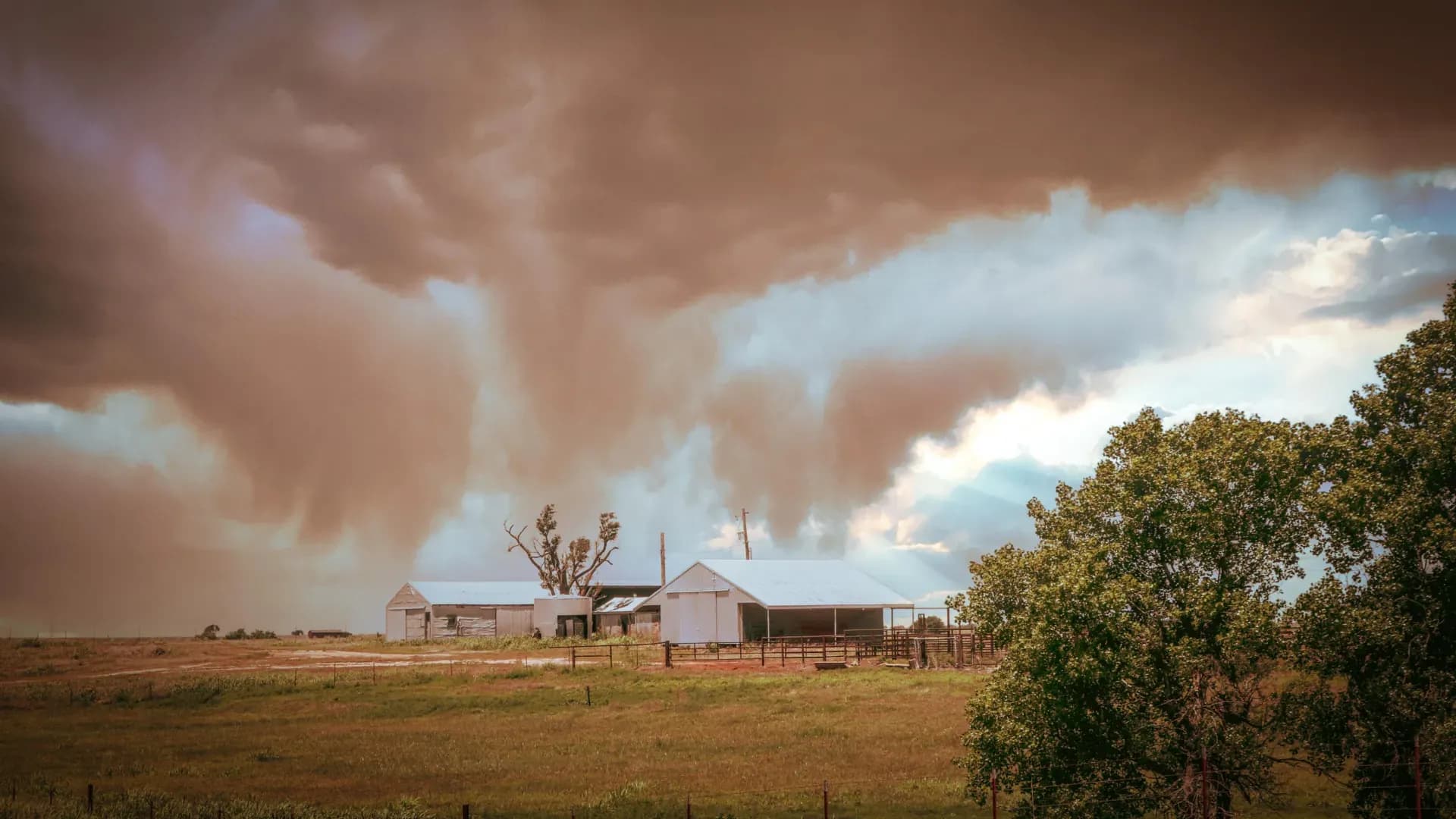 Toxic Airborne Chemicals Detected in the U.S. for the Very First Time