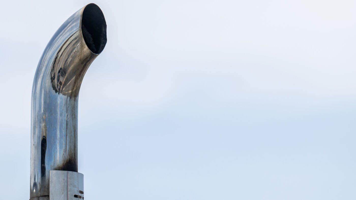 Trump EPA Moves to Roll Back Heavy-Duty Truck Emission Standards