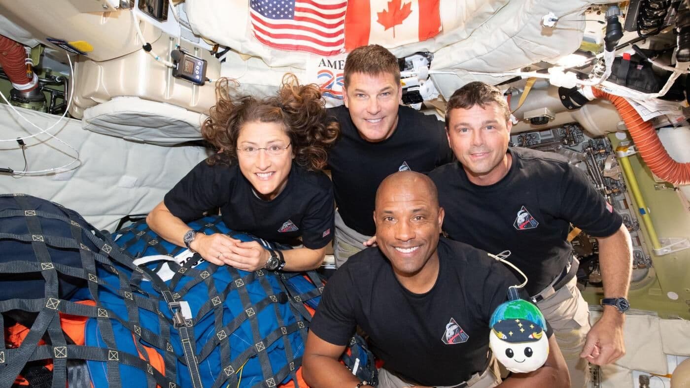 How Artemis II Astronauts Stay Fit in Space — And What It Means for the Rest of Us