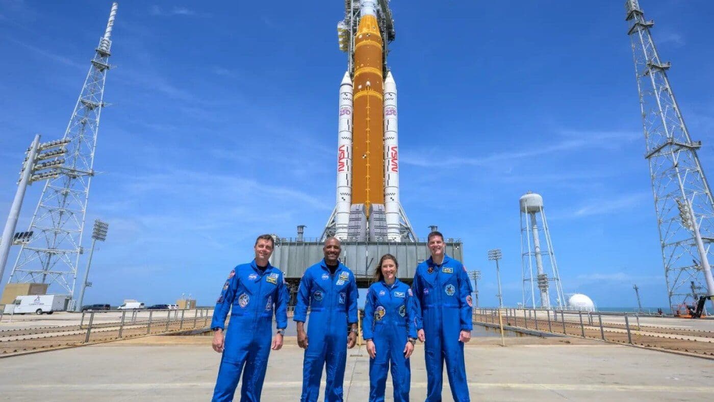 In a thunderous launch, Artemis II astronauts leave Earth. Here's what's next