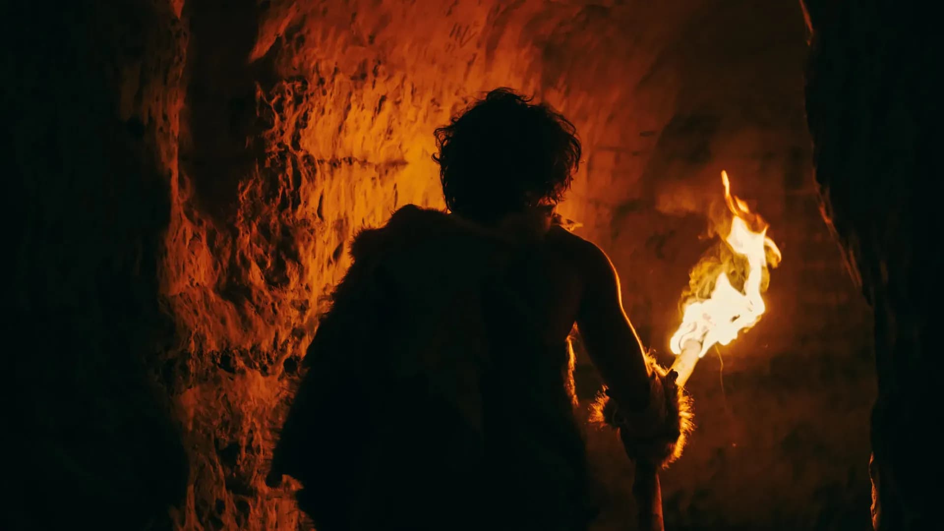 Ancient Humans Were Carrying Fire Into Caves 1.8 Million Years Ago