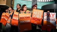 England's Resident Doctors Set for 16th Strike as Pay Deadlock Continues