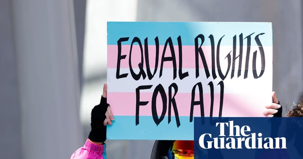 Kansas Judge Halts Enforcement of Law Restricting Gender-Transition Care for Minors