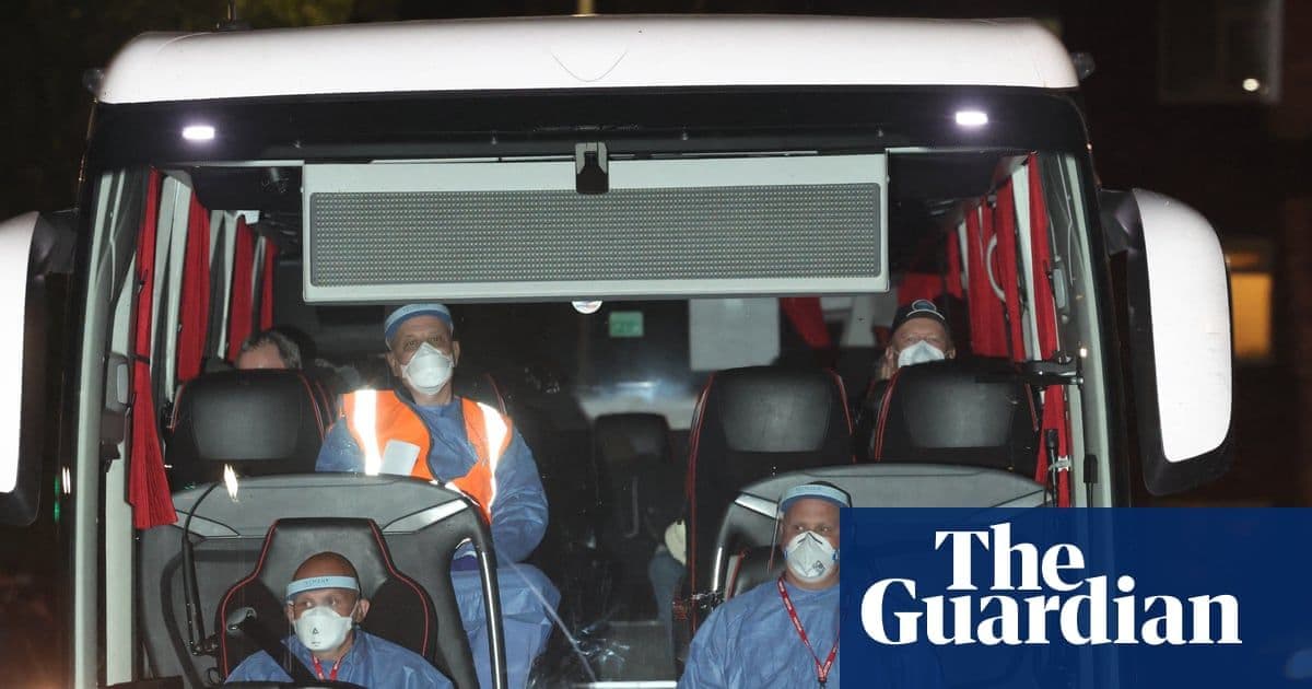 Hantavirus Outbreak: Evacuated Cruise Ship Passengers Begin Isolation at UK Facility