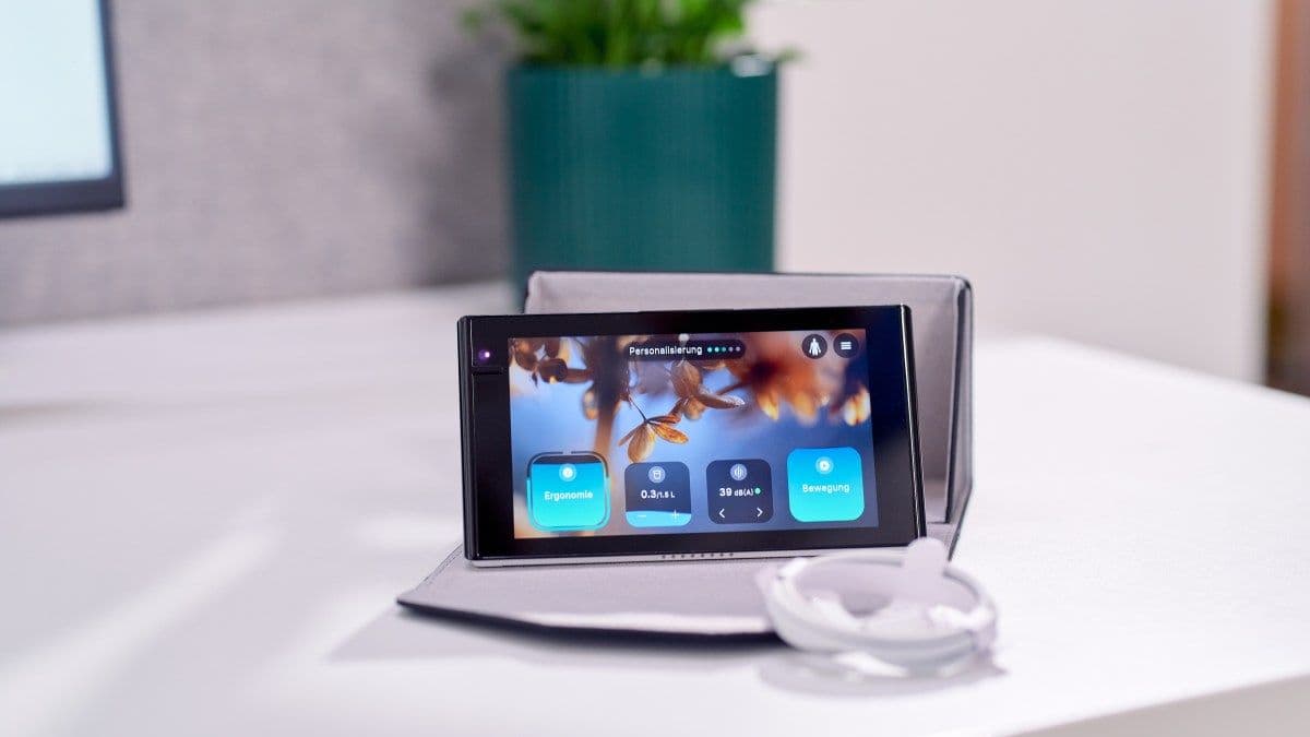 Meet Isa: The Privacy-First Desk Device That Finally Fixed My Posture
