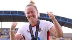 Unstoppable Marlie Packer Scores Four Tries as England March Toward Women's Six Nations Grand Slam Glory