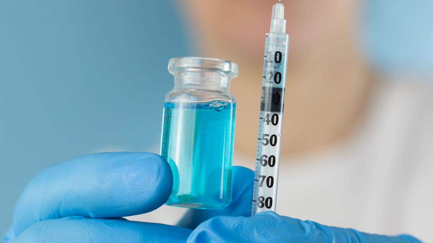 FDA Scientists Raise Red Flags Over Trendy Peptide Therapies Backed by RFK Jr.