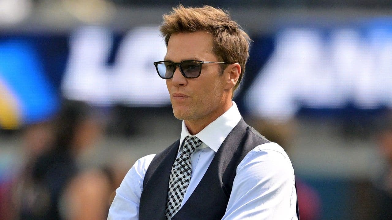 Tom Brady Fires Explicit Shot at Logan Paul Amid Growing Rivalry with Rob Gronkowski by His Side