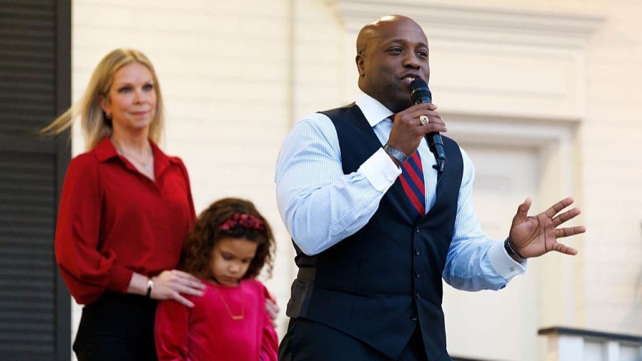 Wesley Hunt Pledges Political Return After Texas Senate Primary Defeat, Stays Neutral on Cornyn-Paxton Runoff